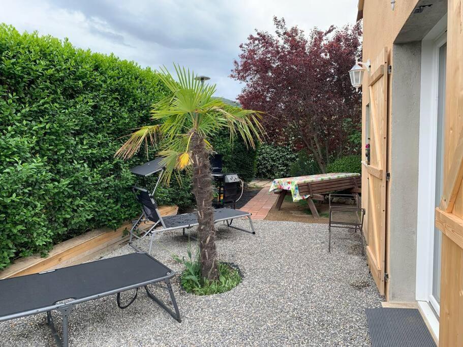 Appartement Avec Jardin Prive Greoux Les Bains Au Bord Du Verdon Екстер'єр фото